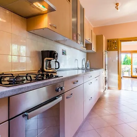 Klara Apartman *