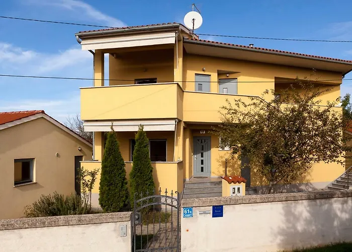 Klara Apartamento *